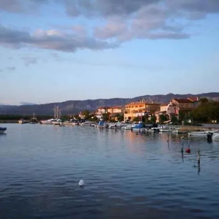In Klimno, Dobrinj - Insel Krk 41812 アパート *
